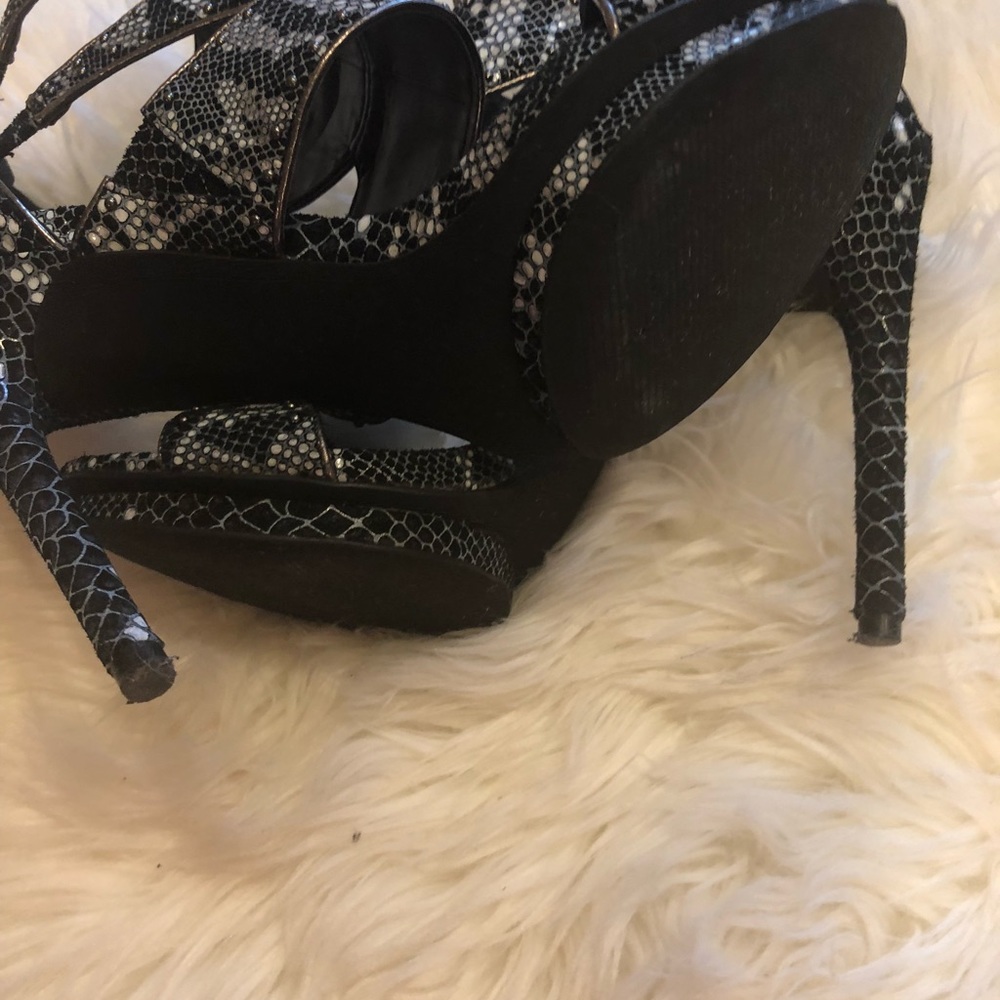 BCBG - Picture 4 of 6